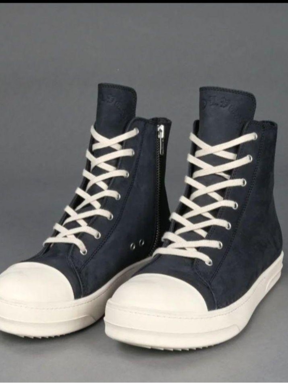 Darc Sport x HarleyDavidson Leather High Top
Venice Black|Cream Sneakers 6W | 5M